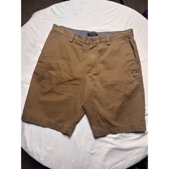 Banana Republic Other - Banana Republic Men's Aiden Short Tan Chino Flat Front Shorts Size 32